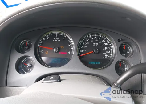 2008 Chevrolet Tahoe Lt z USA, uszkodzony, nr VIN 1GNFC13038R249412